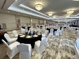 Astoria Grand Hotel