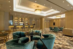 Astoria Grand Hotel