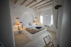 White Rock Suites & Villas