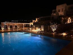 White Rock Suites & Villas