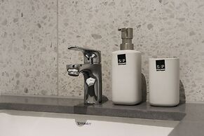 Bridgewater One 605