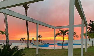 ON THE Caribbean SEA - Crystal Apartment