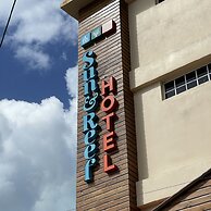 Voyager Sun & Reef Hotel