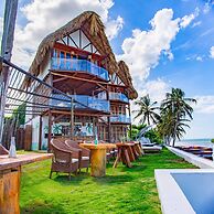 Amāra Beach Eco Hotel