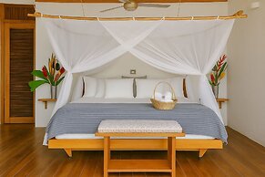 Amāra Beach Eco Hotel