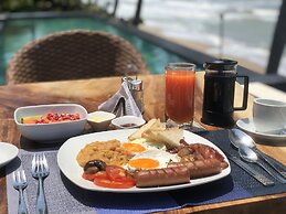 Amāra Beach Eco Hotel