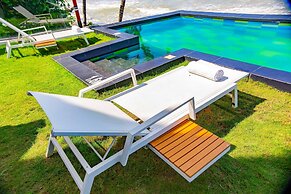 Amāra Beach Eco Hotel