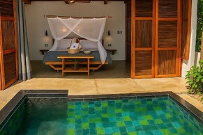 Amāra Beach Eco Hotel