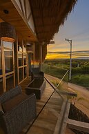 Amāra Beach Eco Hotel