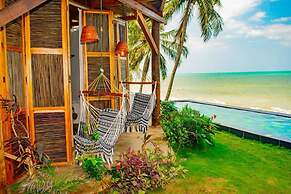 Amāra Beach Eco Hotel
