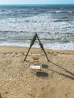 Amāra Beach Eco Hotel