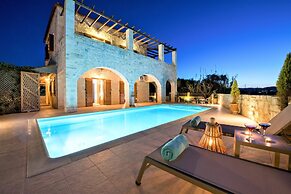 World Villa