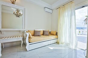 Aegean Palace