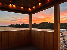 Hillside Farm Barn Apartments