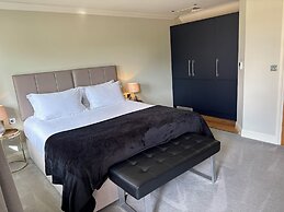 Hillside Farm Barn Apartments