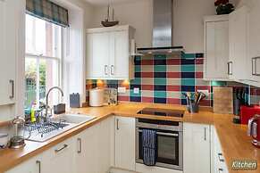 Hopetoun Cottage - Beautiful Cottage