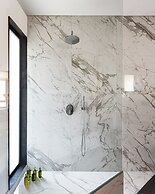 Syntagma Designers Living