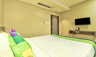 Treebo Sriz Cozy Seethamadhara