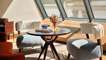 Rosewood Vienna