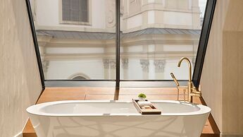 Rosewood Vienna