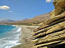 Paterakis Big Studio in Triopetra