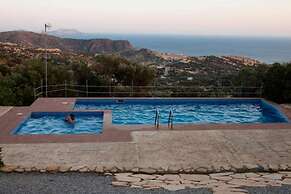 Paterakis Big Studio in Triopetra