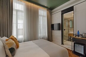 Alberto by Isrotel Design