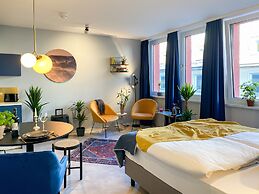 Astoria Apartments