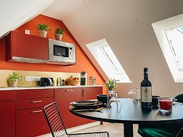 Astoria Apartments