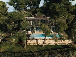Maslina Resort