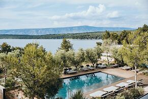 Maslina Resort