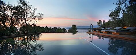 Maslina Resort