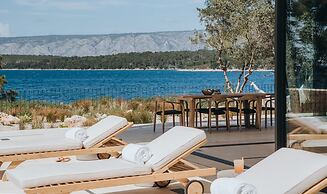 Maslina Resort