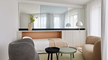 60 Balconies Iconic