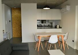 Loi Flats Neuquen,  Edificio Tucuman