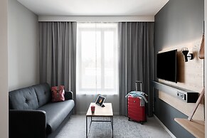 Moxy Bristol