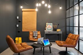 Moxy Bristol