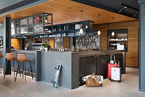 Moxy Bristol