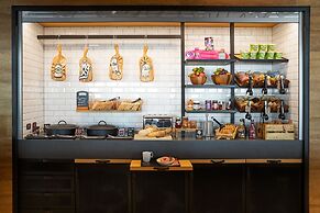 Moxy Bristol