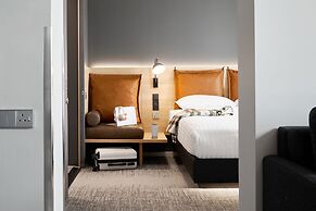 Moxy Bristol