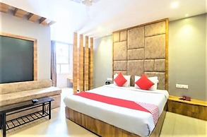 Hotel Pachmarhi