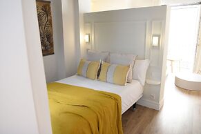 Honest Sevilla Apartments