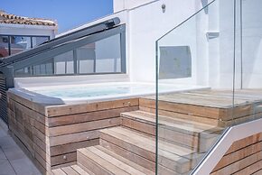 Honest Sevilla Apartments