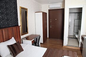 Garden Hill Hotel