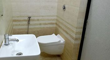 Hotel Grand Royal
