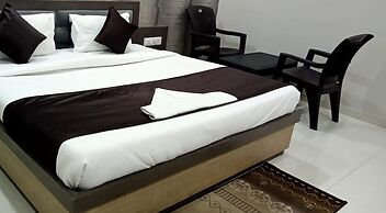 Hotel Grand Royal