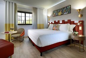 Hard Rock Hotel Marbella – Puerto Banús