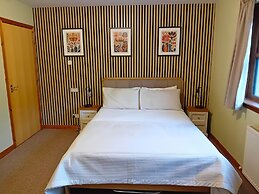 Deveron Lodge B&B