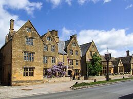 The Cotswold Holiday Lodge