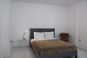 Arecibo Hotel 2103
